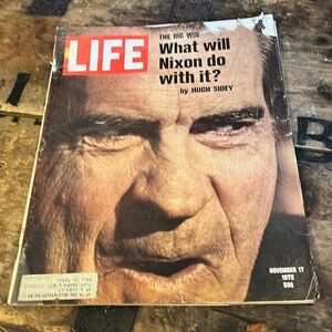 November 17,1972 LIFE magazine with Richard Nixon on the cover